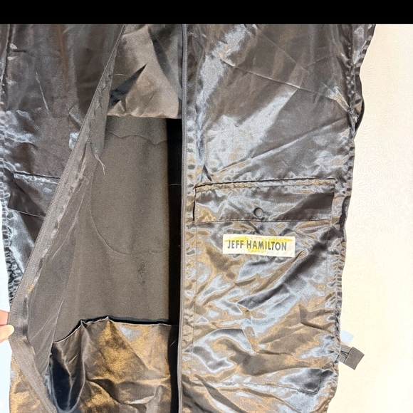 Jeff Hamilton & Caesars Palace Black Garment Bag - Picture 5 of 7